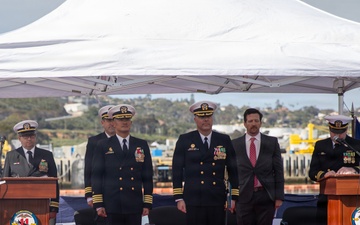 USS Greeneville (SSN 772) Holds Change of Command Ceremony