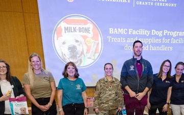 BAMC Auxiliary supports patients, staff with grants