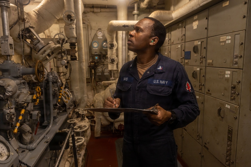 USS Iwo Jima Sailors Conduct Daily Maintenance