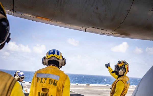 USS Iwo Jima Conducts Flight Operations
