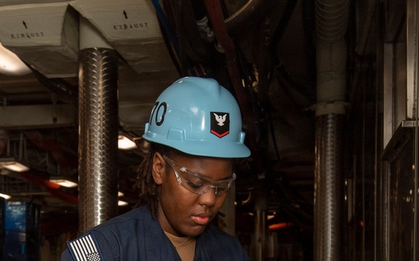 USS Carl Vinson (CVN 70) conducts daily operations