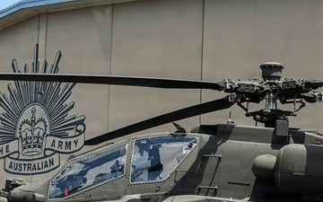 Apache helicopters delivered to Australia