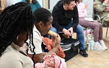 CRDAMC Centering Pregnancy Reunion reconnects families and Women’s Health Team