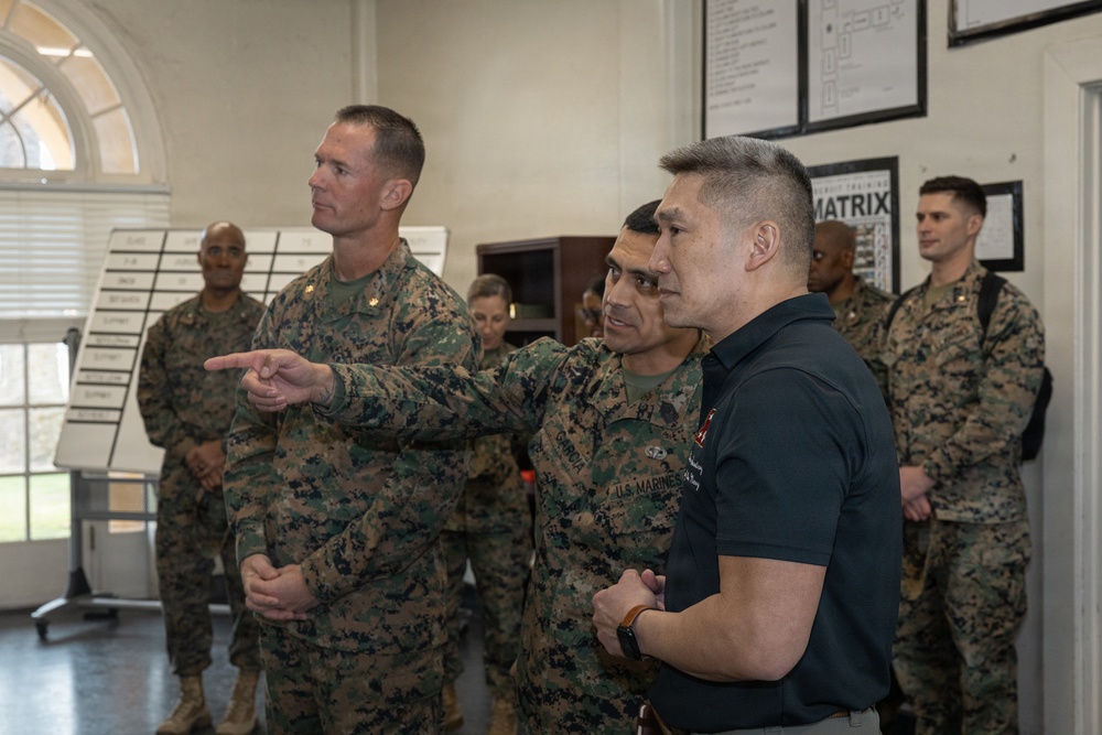 USECNAV visits MCRDSD