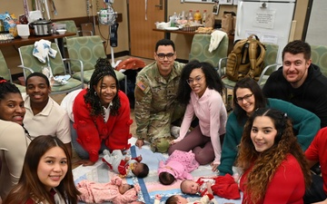 CRDAMC Centering Pregnancy Reunion reconnects families and Women’s Health Team