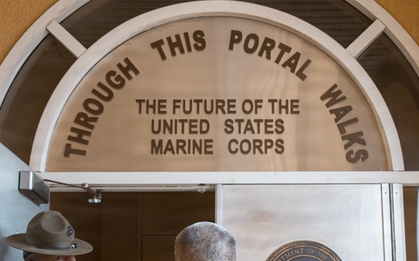 USECNAV visits MCRDSD