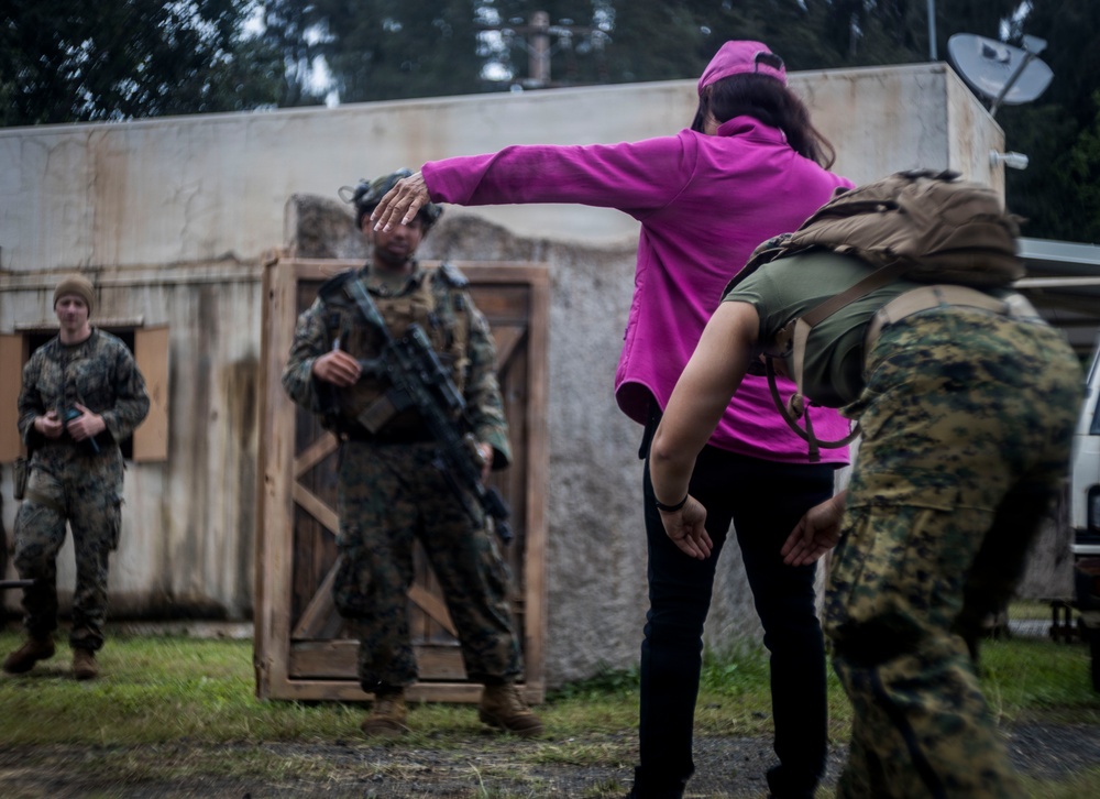 3rd LCT executes patrol base and simulated civil engagement operations during MCCRE
