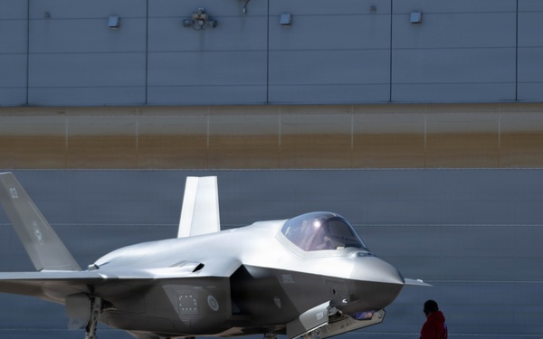 Third Finnish Air Force F-35 Lightning II Arrives at Ebbing Air National Guard Base