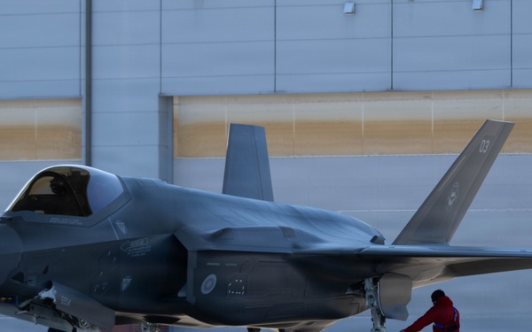 Third Finnish Air Force F-35 Lightning II Arrives at Ebbing Air National Guard Base