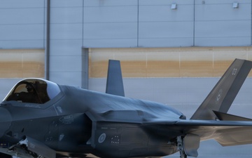Third Finnish Air Force F-35 Lightning II Arrives at Ebbing Air National Guard Base