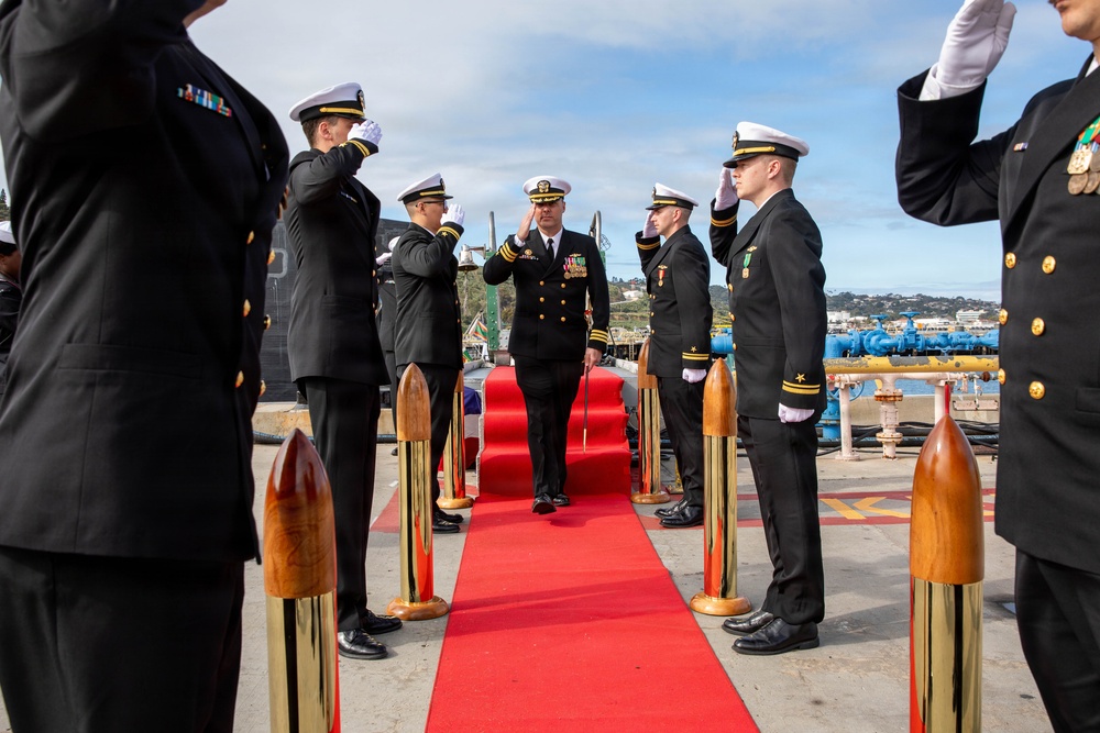 USS Greeneville Holds Change of Command