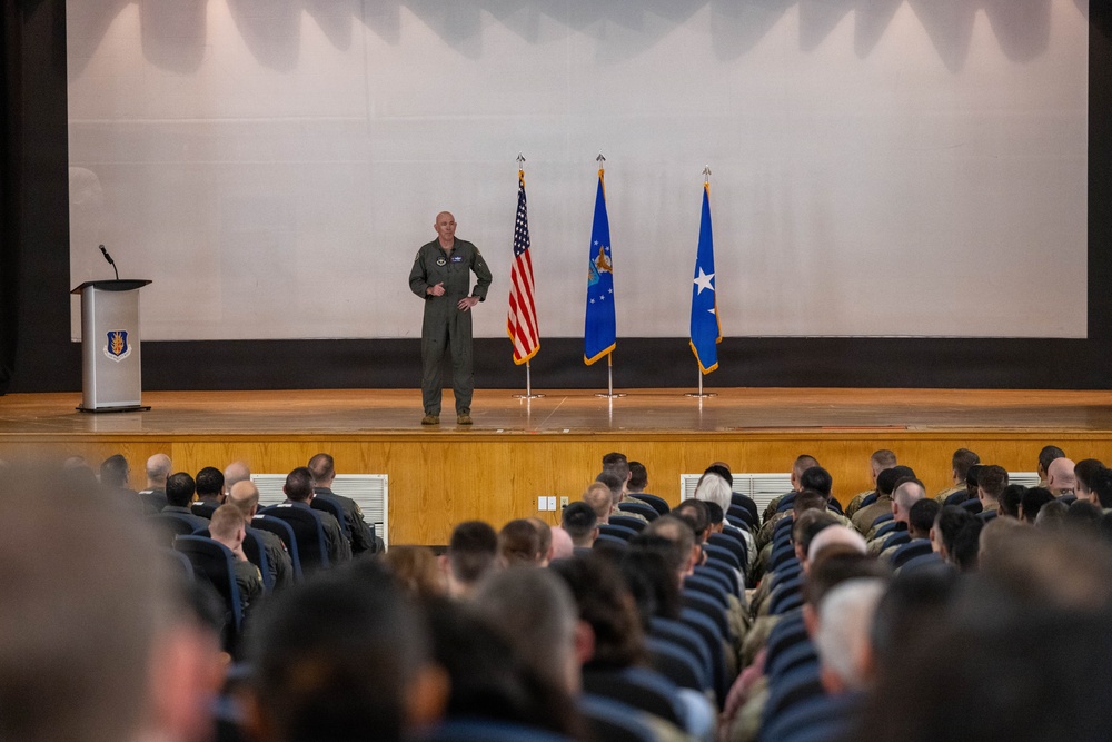 Air Education, Training Command Leadership Team Visits Altus