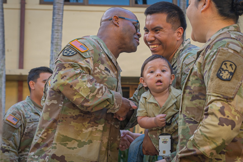 94th AAMDC Attend Re-Enlistment &amp; Award Ceremony