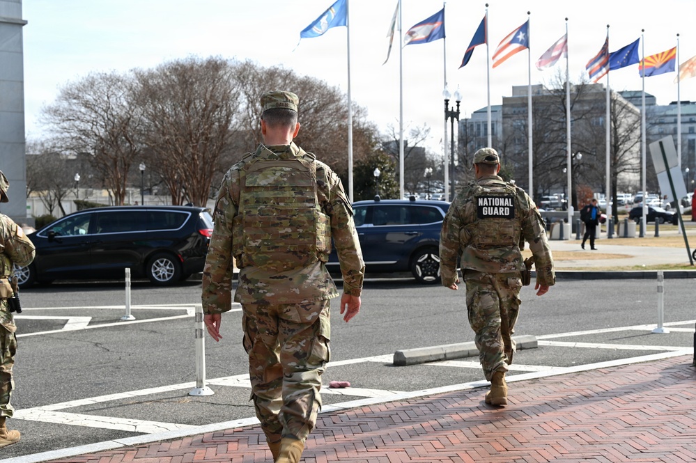 Senior Chaplains Visit Joint Task Force D.C.