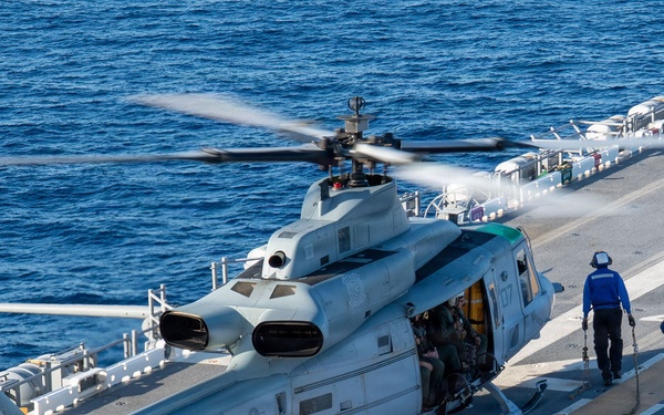 USS Essex Conducts Flight Operations