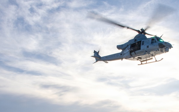 USS Essex Conducts Flight Operations