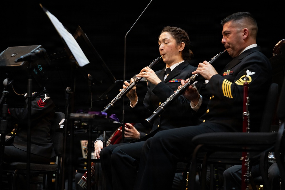 Navy Band performs in Erie on Northeast tour