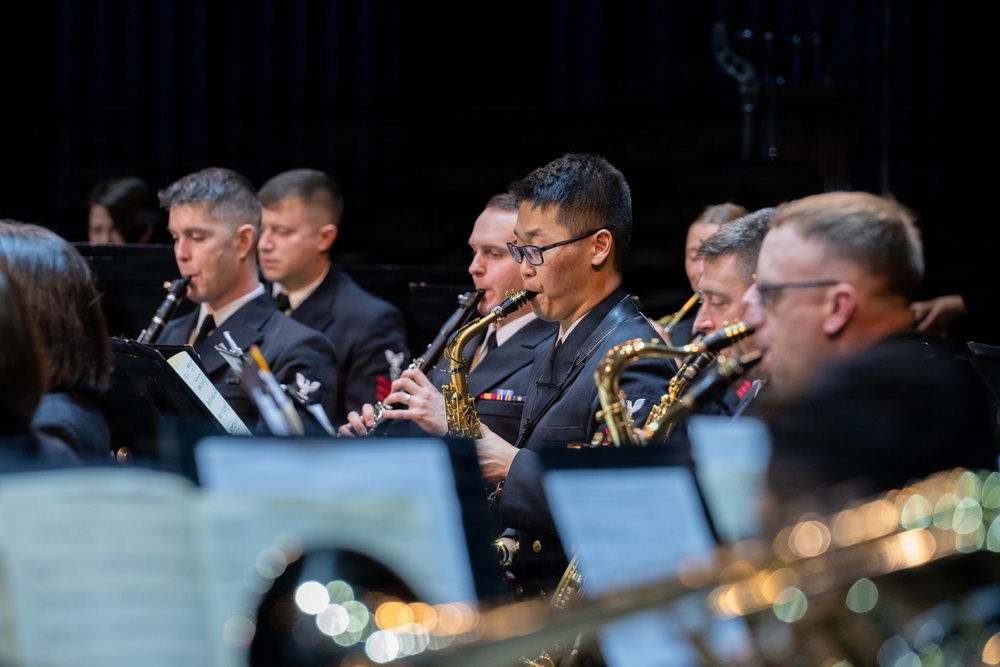 Navy Band performs in Erie on Northeast tour