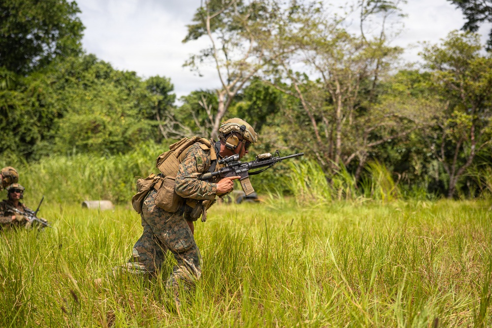 Panamanian Partnership 26: 2nd Combat Engineer Battalion Fire Team Attack Range