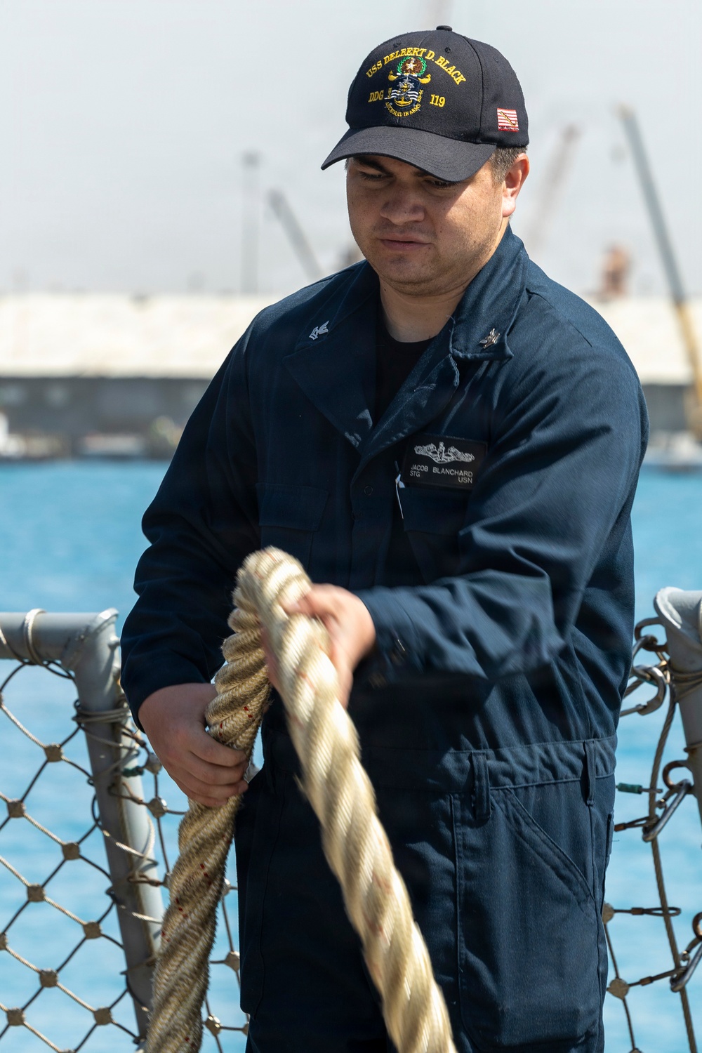 USS Delbert D. Black (DDG 119) Departs Jeddah, Saudi Arabia