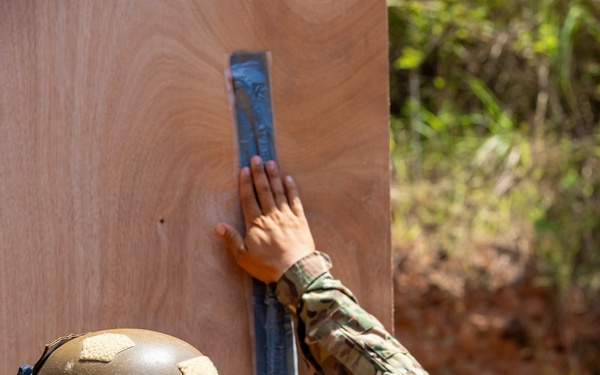 U.S. Marines and Panamanian Partners train on breaching techniques