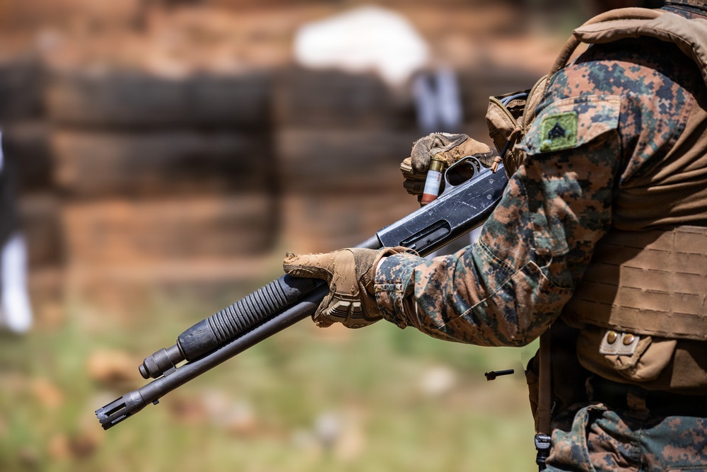 U.S. Marines and Panamanian Partners train on breaching techniques