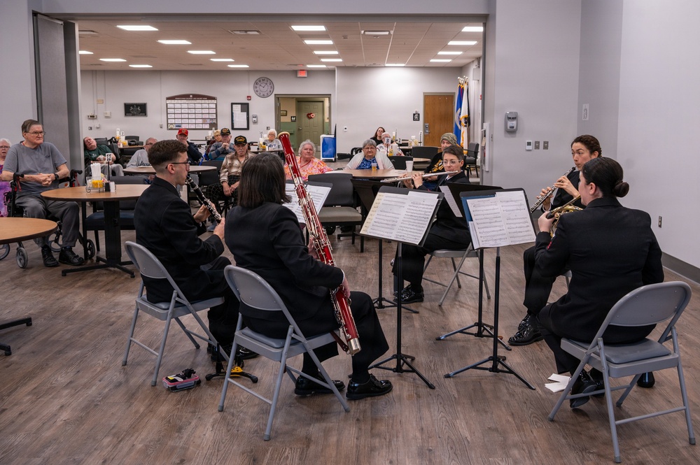 Navy Band visits Soldiers and Sailors Home