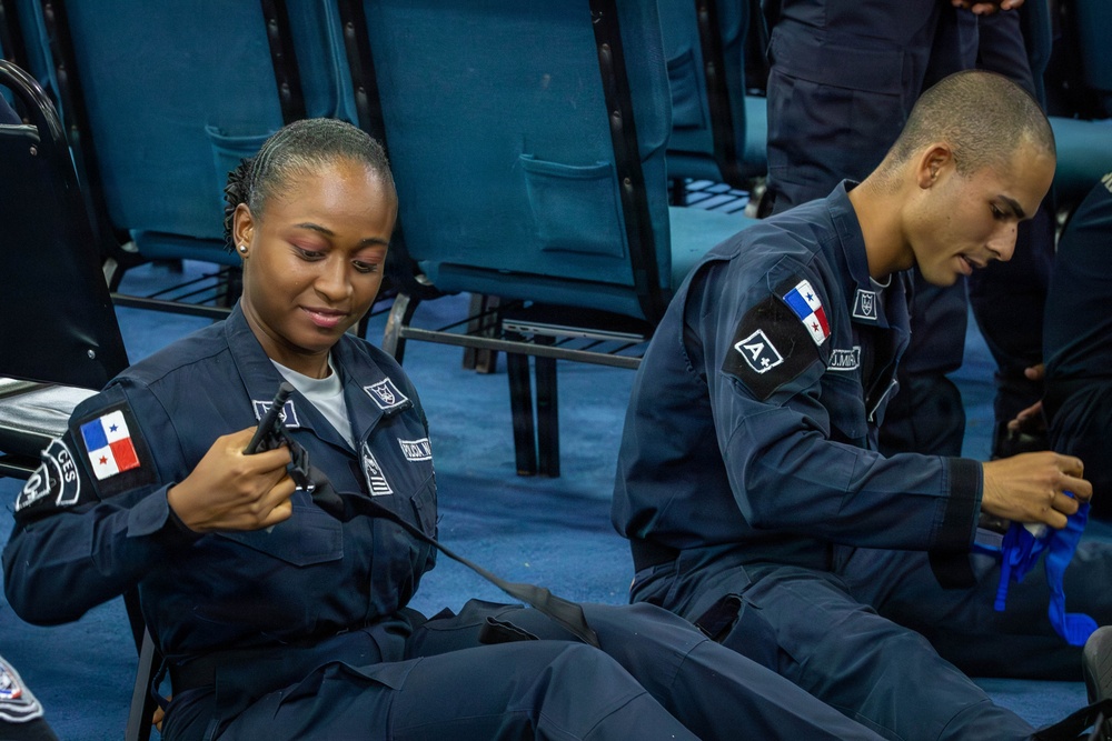 U.S. Army Conducts Advanced First Aid Training with Policía Nacional de Panamá Cadets