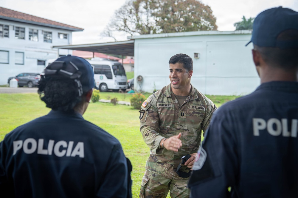 U.S. Army Conducts Advanced First Aid Training with Policía Nacional de Panamá Cadets