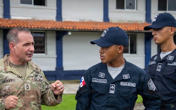 U.S. Army Conducts Advanced First Aid Training with Policía Nacional de Panamá Cadets