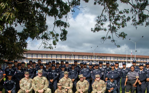 U.S. Army Conducts Advanced First Aid Training with Policía Nacional de Panamá Cadets