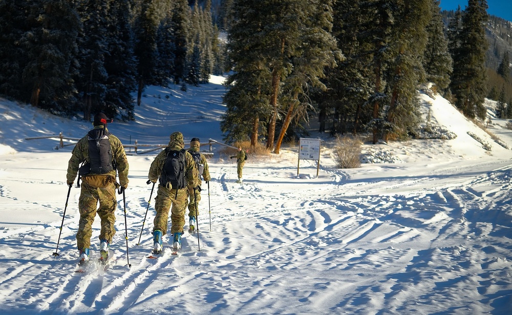 Legacy in Action: 10th Mountain &amp; Ski Patrol Tackle Avalanche Training