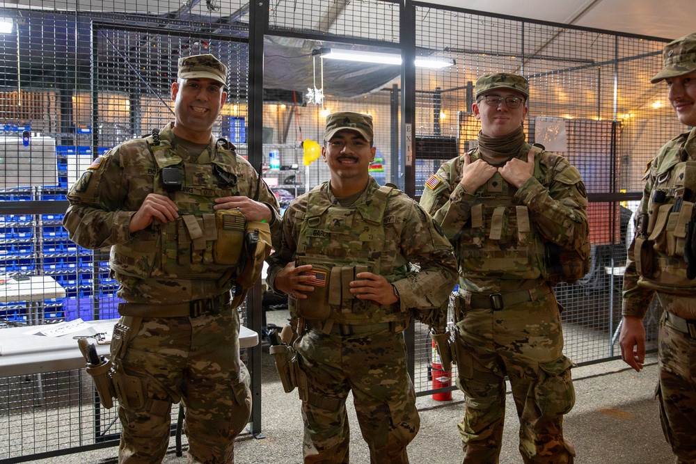 Arkansas National Guard prepares for nighttime patrol on DC Safe and Beautiful mission