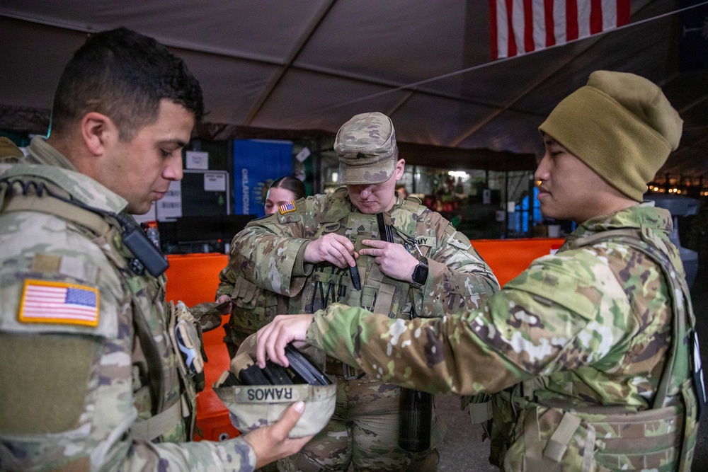 Arkansas Guardsmen prepare for nighttime patrol of DC Safe and Beautiful mission