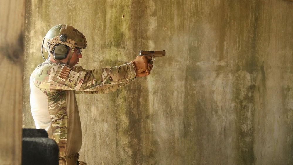 Sentry South 26-2 M17 range