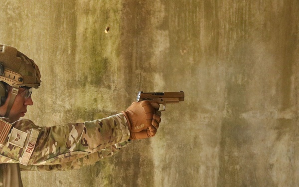 Sentry South 26-2 M17 range