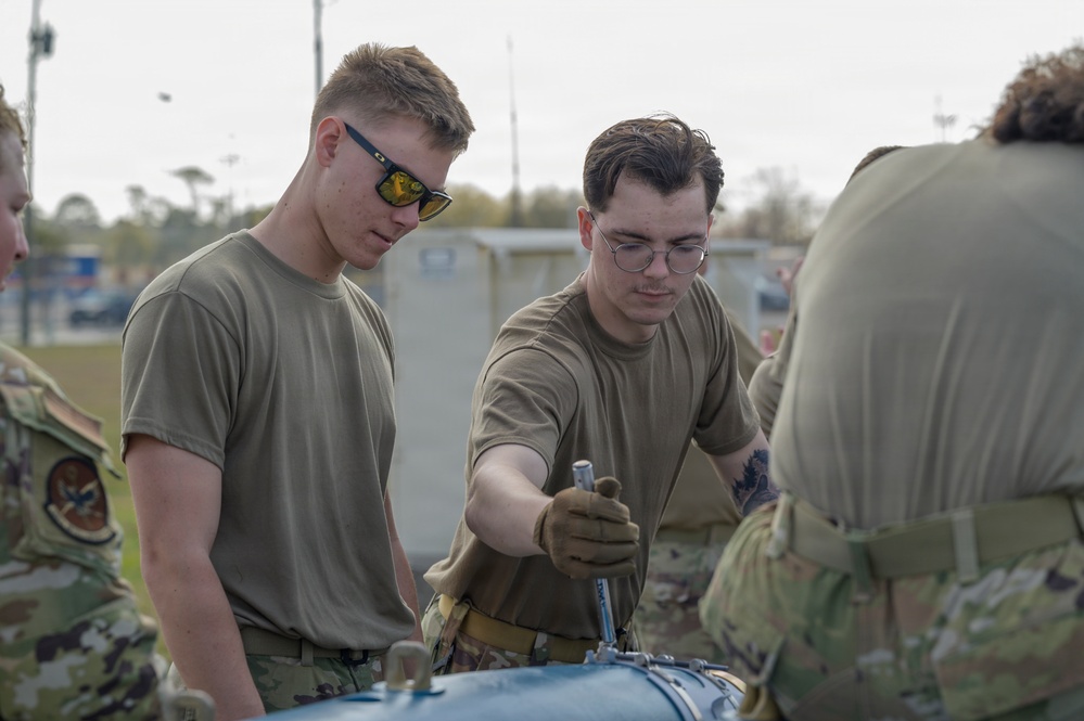 Airmen train on GBU-38 assembly during Sentry South 26-2