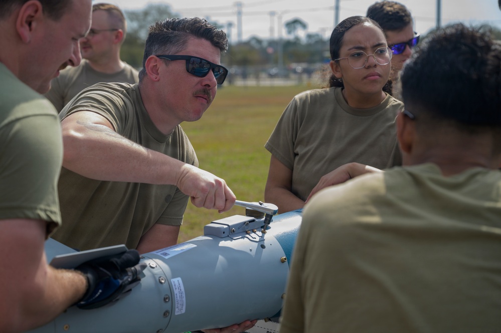 137th SOW Airmen train on GBU-38 assembly during Sentry South 26-2