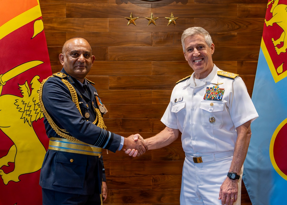Adm. Steve Koehler, commander, U.S. Pacific Fleet, visits Sri Lanka Air Force Headquarters during travel to Colombo, Sri Lanka