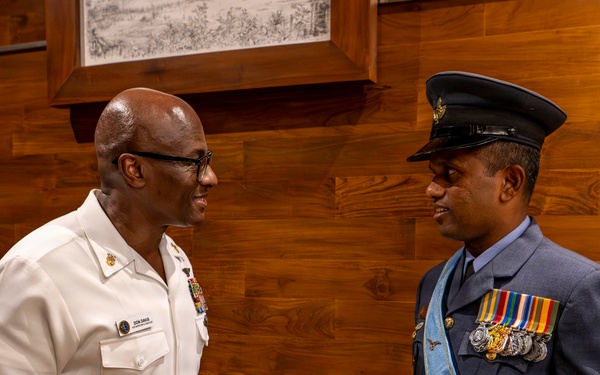 Adm. Steve Koehler, commander, U.S. Pacific Fleet, visits Sri Lanka Air Force Headquarters during travel to Colombo, Sri Lanka