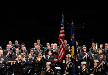 Navy Band performs in Buffalo