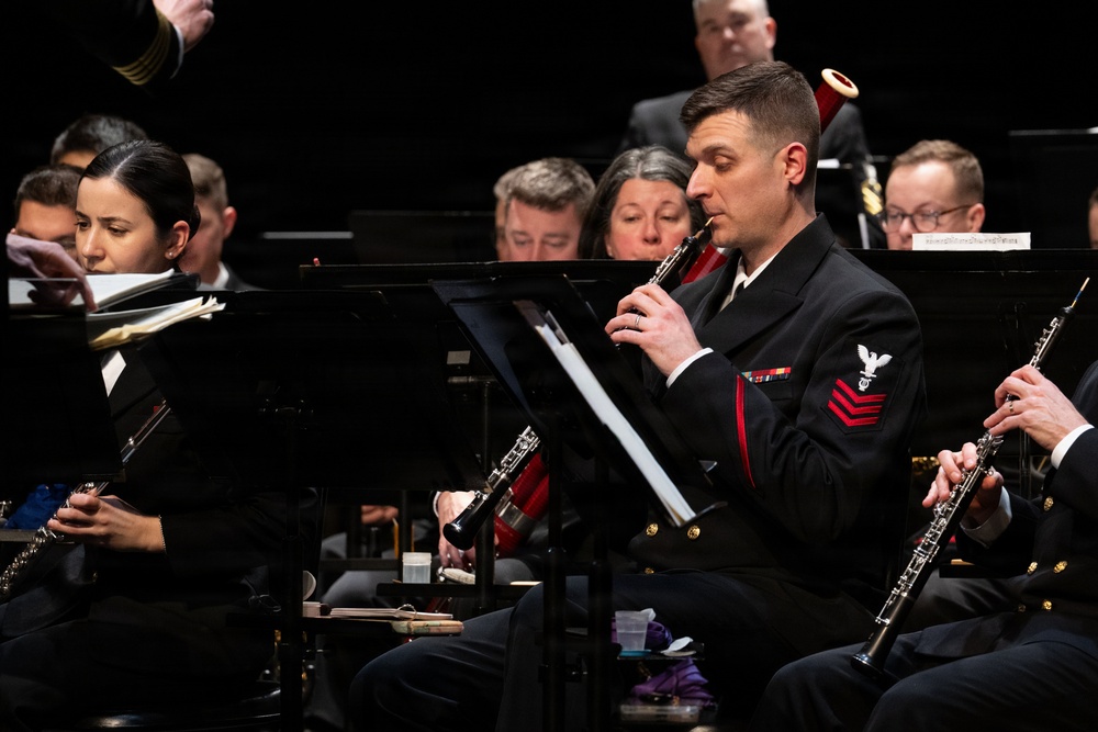 Navy Band performs in Buffalo