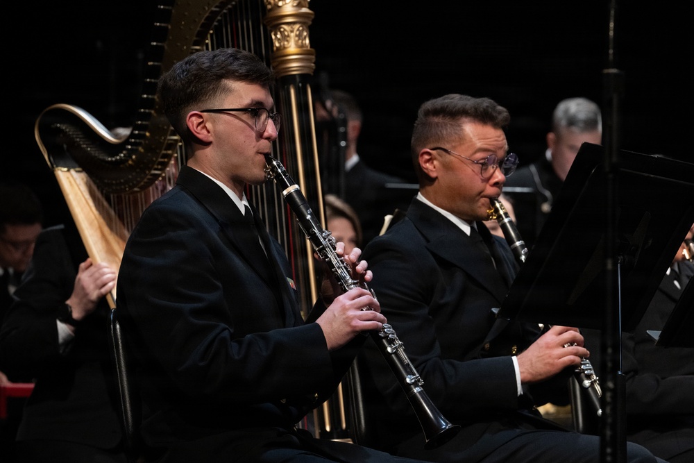 Navy Band performs in Buffalo