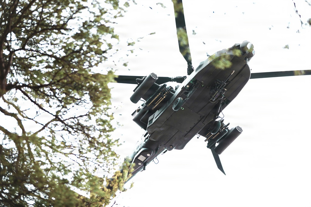 U.S. Army Apache Helicopter Provides Combat Air Support During Combined Resolve 26-05 at JMRC in Hohenfels, Germany