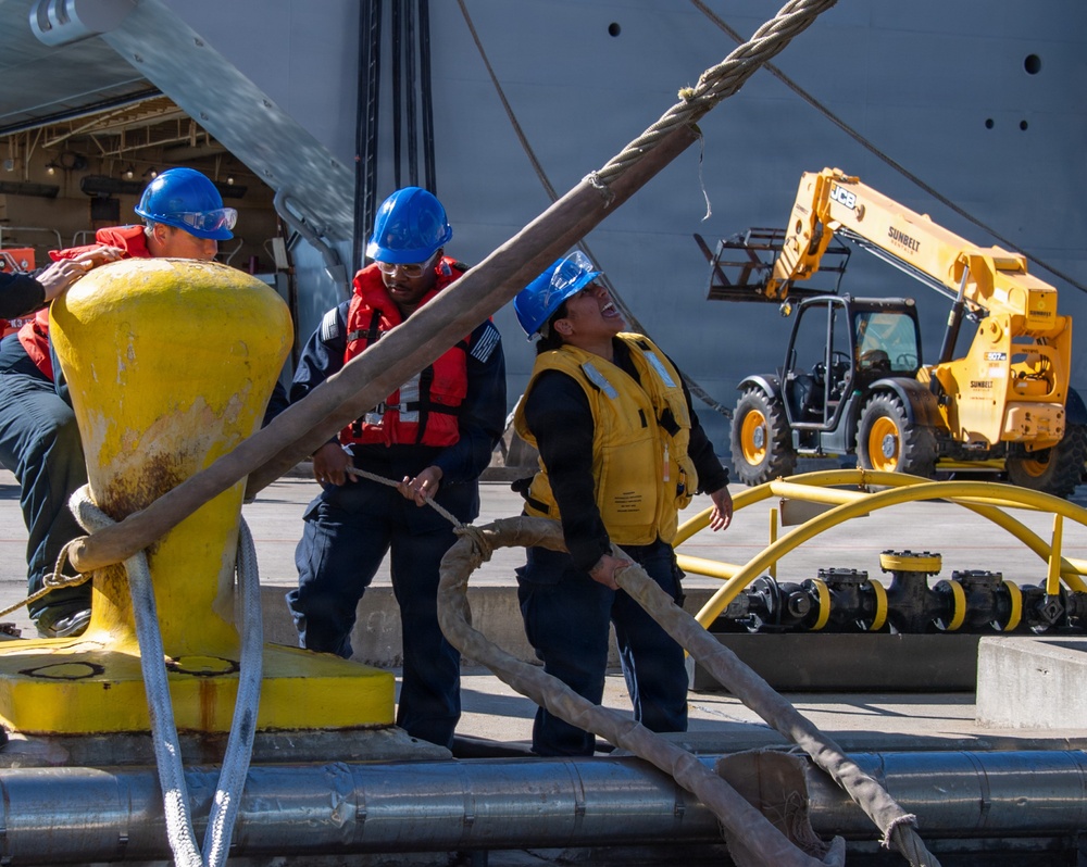 USS America (LHA 6) Transits to Dry Dock
