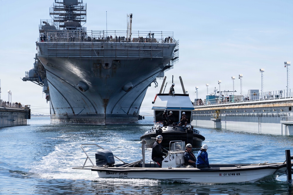 USS America (LHA 6) Transits to Dry Dock