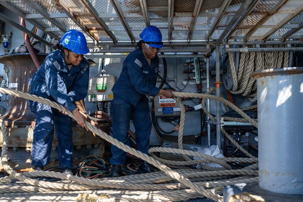 USS America (LHA 6) Transits to Dry Dock