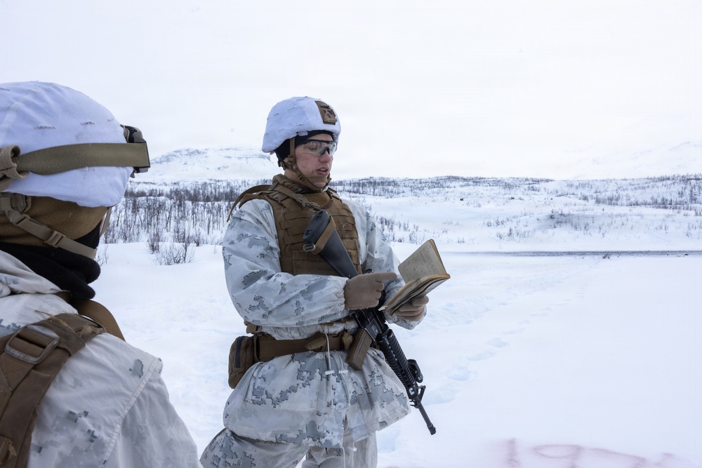 CORE 26 | Logistics Marines Hone Urban Breaching Capabilities for Arctic Exercise