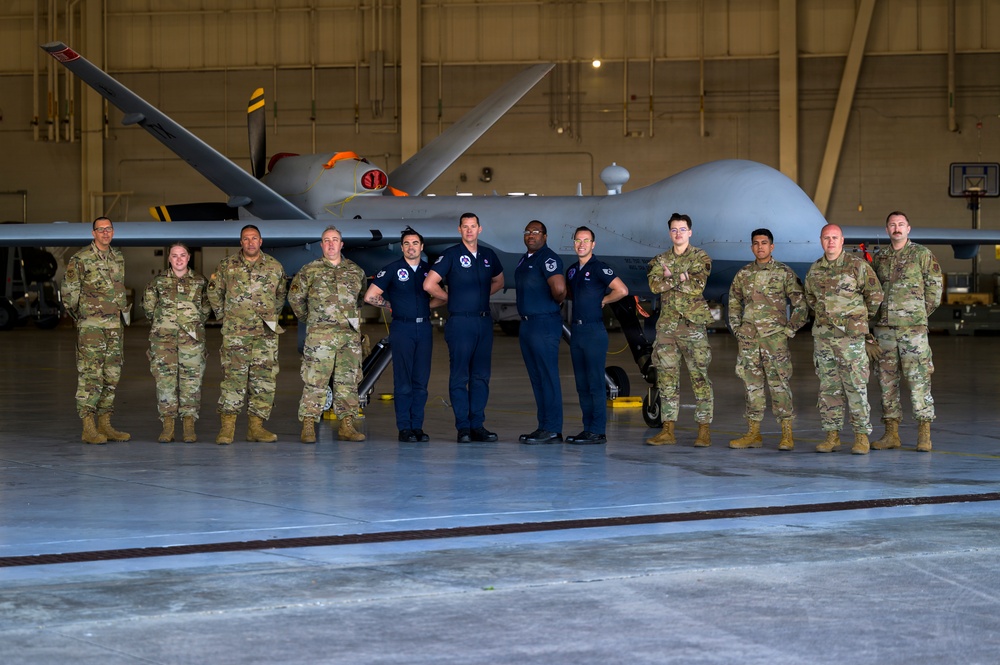 174th Attack Wing Airmen pose with Thunderbirds crew chiefs during Sentry South 26-2