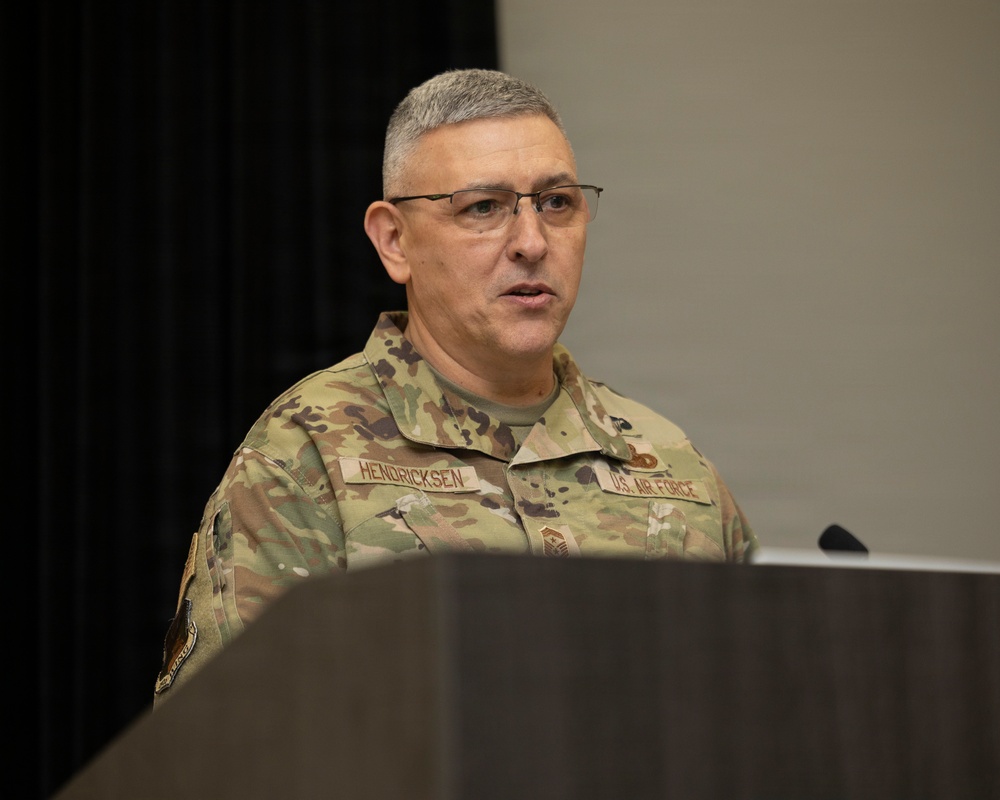 CMSgt Hendricksen assumes responsibility